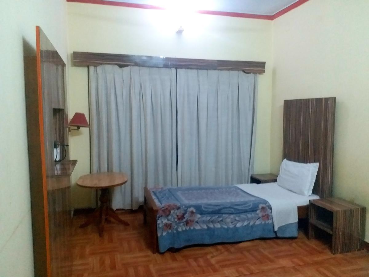 Hotel Marigold Pokhara Exterior foto